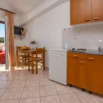 Perisa شقة