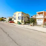 شقة Perisa *