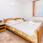Perisa Rogoznica (Sibenik-Knin)