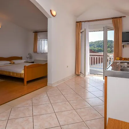 Perisa Rogoznica (Sibenik-Knin)