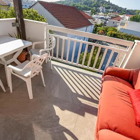Perisa * Rogoznica (Sibenik-Knin)