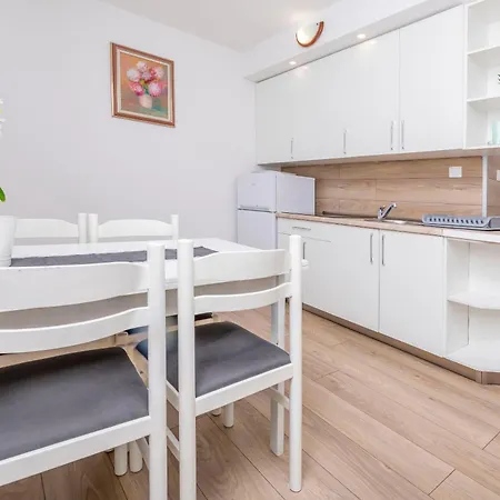 Appartamento Perisa *