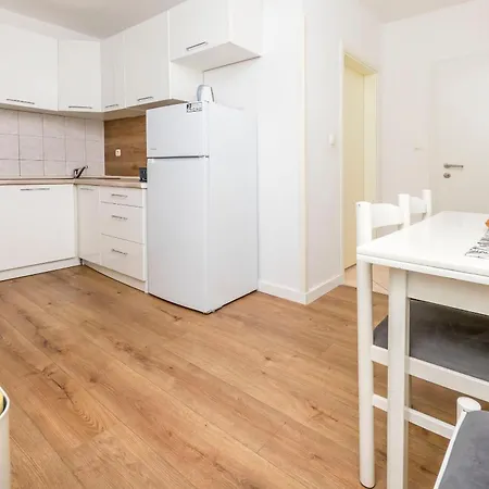 Apartment Perisa Rogoznica (Sibenik-Knin)