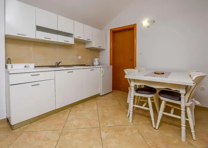 Perisa * Rogoznica (Sibenik-Knin)