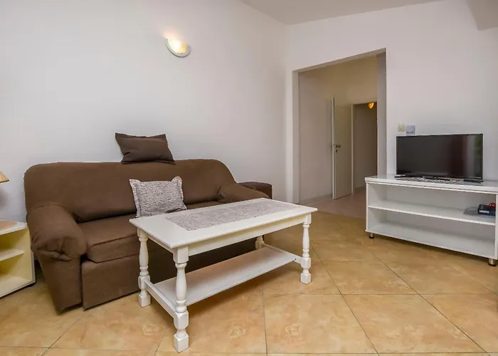 Perisa * Rogoznica (Sibenik-Knin)