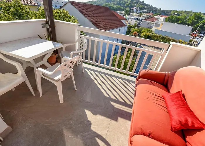 Perisa * Rogoznica (Sibenik-Knin)