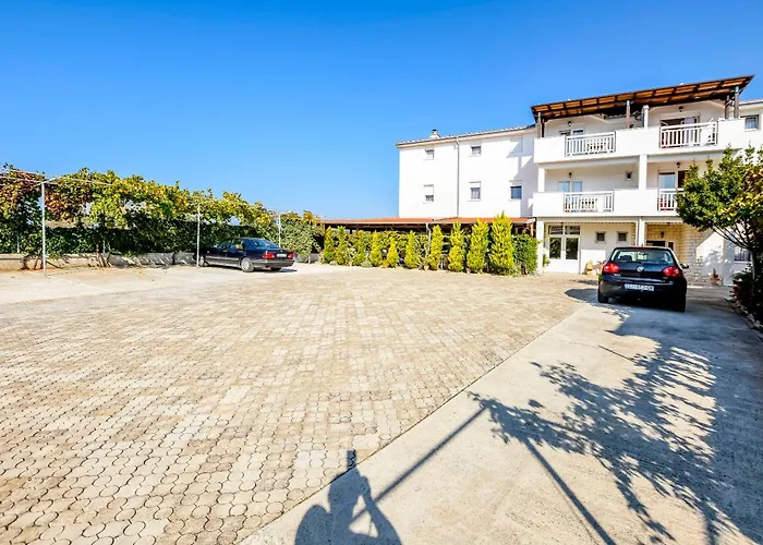 Perisa Rogoznica (Sibenik-Knin)